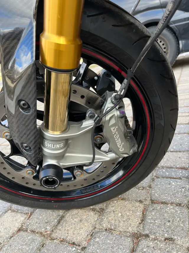 2022 Indian FTR1200 Carbon R limited in Street, Cruisers & Choppers in Markham / York Region - Image 7
