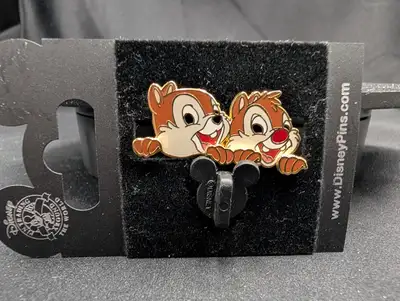 2008 Disney Parks Chip and Dale Lanyard Peeker Trading Pin, View more