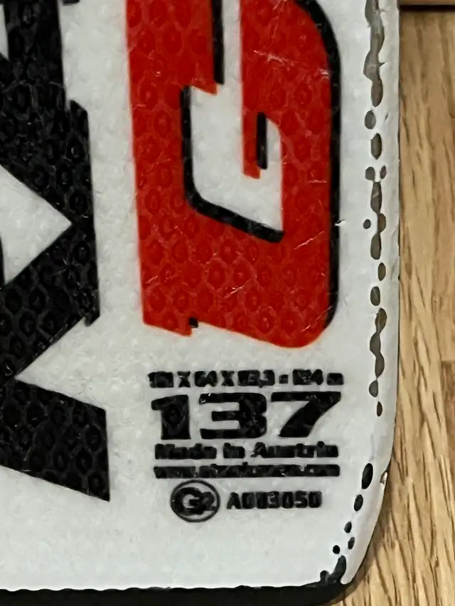 Ski de competition de marque Atomic 137 CM75$ in Ski in Laval / North Shore - Image 3