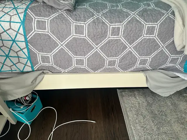 Country Style Twin Bed and Desk/Chair   in Beds & Mattresses in Oshawa / Durham Region - Image 5
