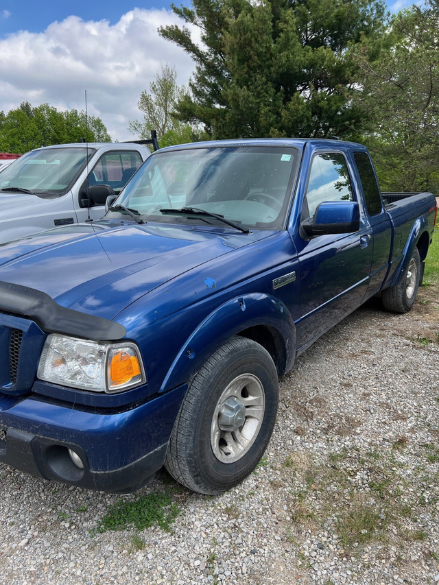 2010 Ford Ranger Sport 156,200 KM in Cars & Trucks in Cambridge - Image 2