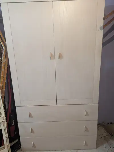Meuble de chambre, View more