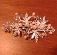 Bridal Silver Rhinestone Pearl Leaf Hair Clip Accessories - NEW