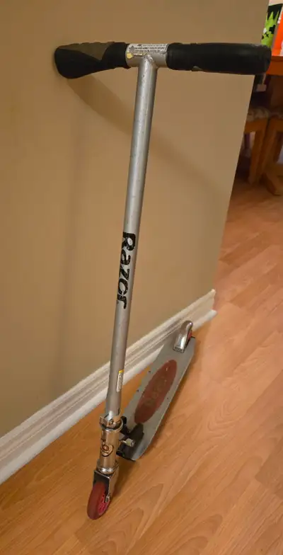 2 to sell - Scooter Razor pink wheels 34", View more