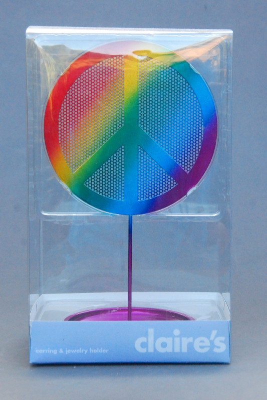 Rainbow Peace Sign Jewelery/Earring Holder in Jewellery & Watches in City of Toronto