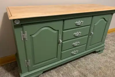 Roxton cabinet, View more