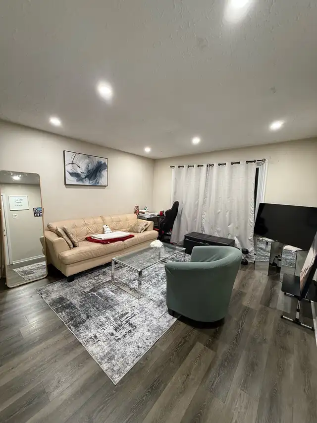 Private room available for rent  in Room Rentals & Roommates in City of Halifax - Image 3