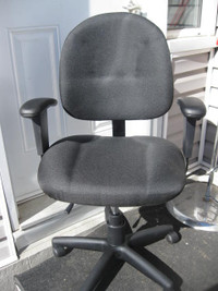 Black/ Ebony, Fabric, Global task Chair! New, just assembled!
