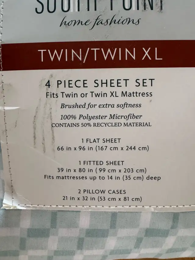 Twin/Twin XL 4 piece sheet set in Bedding in City of Montréal - Image 3