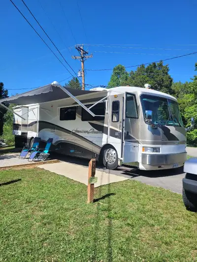 1999 American Coach American Dream Motorhome. 97000 miles, 8.3 Cummins, 6 speed Alison transmission....