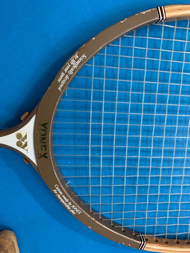 Rare Vintage Japan Yonex Badminton Wooden Racketfr B-9100$299 in Tennis & Racquet in Markham / York Region - Image 4
