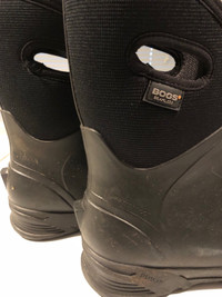 Men’s size 10 BOGS waterproof Winter boots