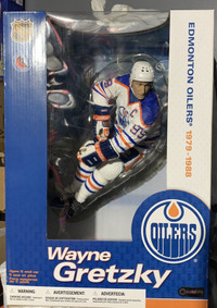 Wayne Gretzky  #99 McFarlane 12” Hockey Legends figure 