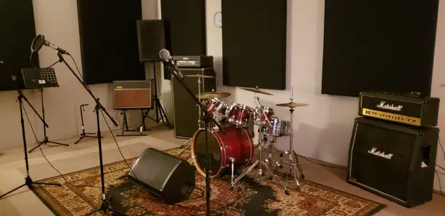 Jam Chamber Rehearsal Studio - Best Central Meeting Space63611963320323123