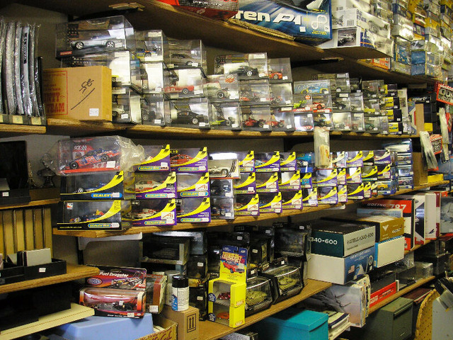SLOT CARS - SCALEXTRIC - HUGE SELECTION in Hobbies & Crafts in Tricities/Pitt/Maple - Image 2