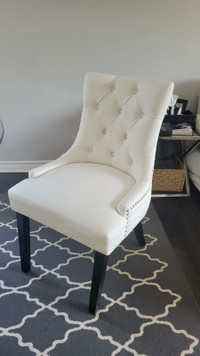 White leather dining chairs LIKE NEW