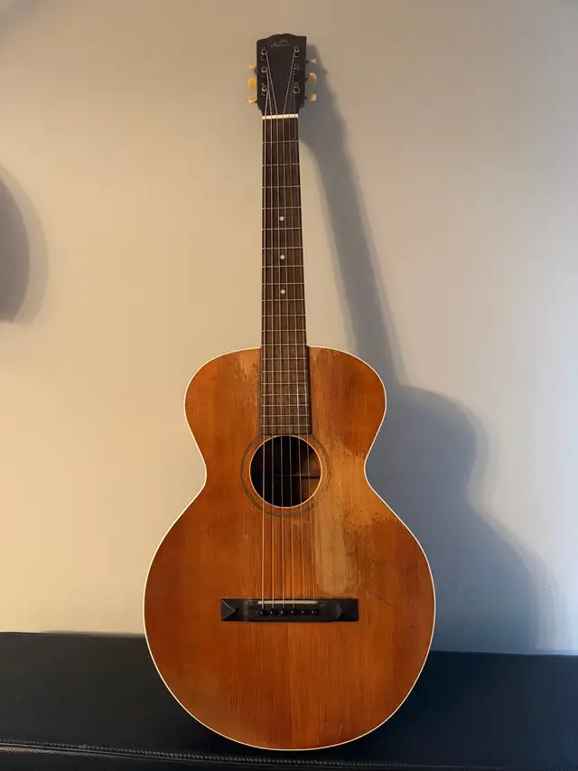 Gibson 1926 L0 acoustic guitar  in Guitars in Markham / York Region - Image 2
