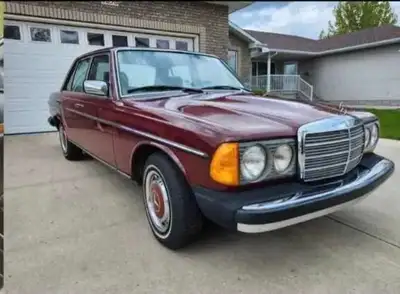 1980 Mercedes Benz 240D 2.4 Diesel. air-conditioning, mileage about 330,000kms. Only driven in the s...