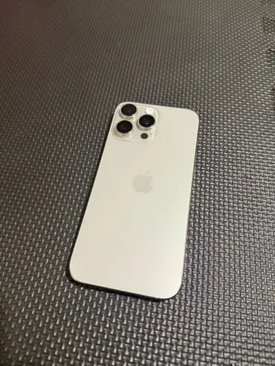iPhone 15 Pro 128GB Natural titanium 88% health Price firm $600