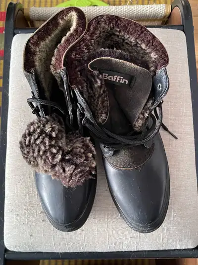  Baffin women's winter boots size 8 nearly new, View more