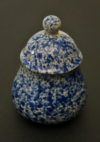 Country Life Emporium of Maine Blue Spongeware Lidded Jar