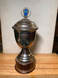 Vintage Engraving Trophy Cup Tafeltennis