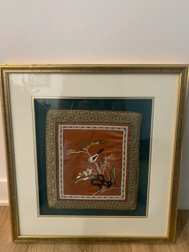 Framed Bird Embroidery63804702401665120