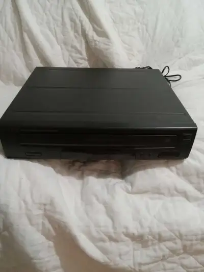 Vintage optimus, 5 CD changer., View more