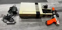 Original Nintendo NES Console W/Zapper, Controllers & Power Cord