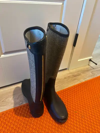 Women’s Hunter Boots size US 8 (EU 39), View more