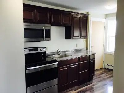 WE ARE LISTING A NEWLY RENOVATED ONE BEDROOM APARTMENT 1 BLOCK FROM HOLLAND COLLEGE AND 3 BLOCKS FRO...