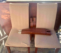 Dinning Table with 5 dinning chairs 