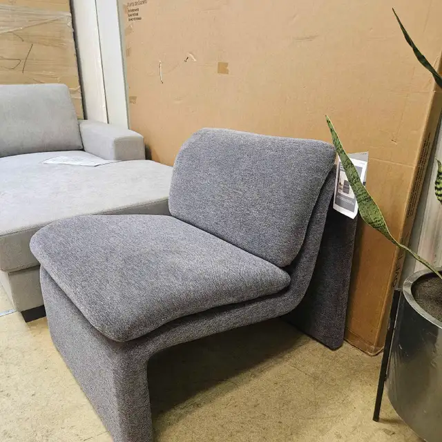 New Accent Chair62854394308865121