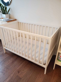 $220 OBO Sundvik Convertible Crib
