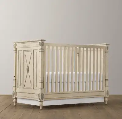 Baby Crib - Lit de bébé - Solid Wood from Restoration Hardware, View more