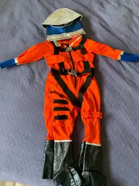 Children’s astronaut Halloween costume