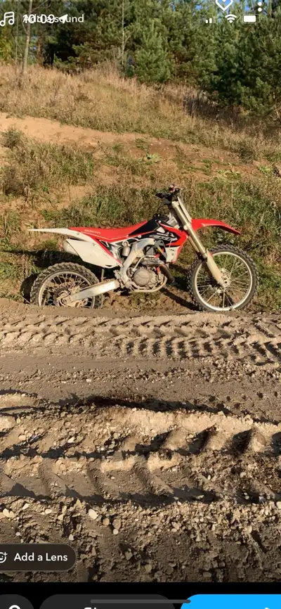 2014 crf 450 Owned it for 5 years and it’s never let me down but recently developed a small oil leak...