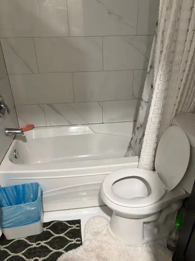One bedroom available fo