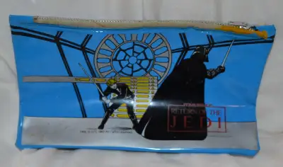 Star Wars Return of the Jedi Pencil Case 1983 Its been used a lot in the 1980s. Zipper still works....