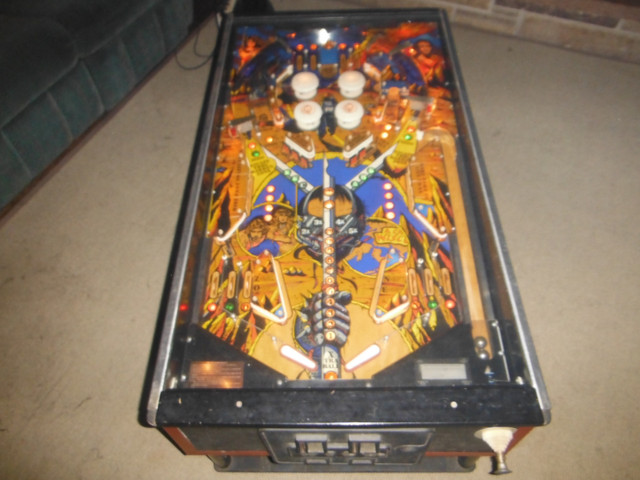 Af-tor Pinball Machine Coffee Table - Works and Plays B.O, in Toys & Games in Markham / York Region - Image 4