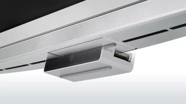 Lenovo Ideacentre AIO 520S-23IKU in Desktop Computers in City of Montréal - Image 5