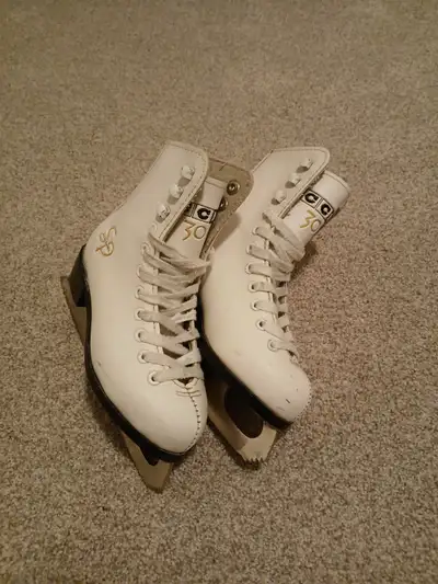 Figure skates.  Girls size 11, View more
