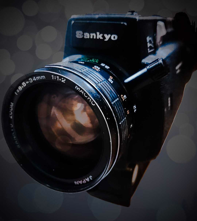 Sankyo Seiki ES-44 XL f=8.5-34mm in Cameras & Camcorders in Edmonton