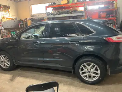 For Sale: 2022 Ford Edge SEL Only 60,000 km — very clean, well-maintained SUV that looks great and d...