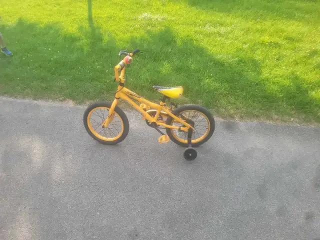 bike kids 16 inch in Kids in Ottawa - Image 2