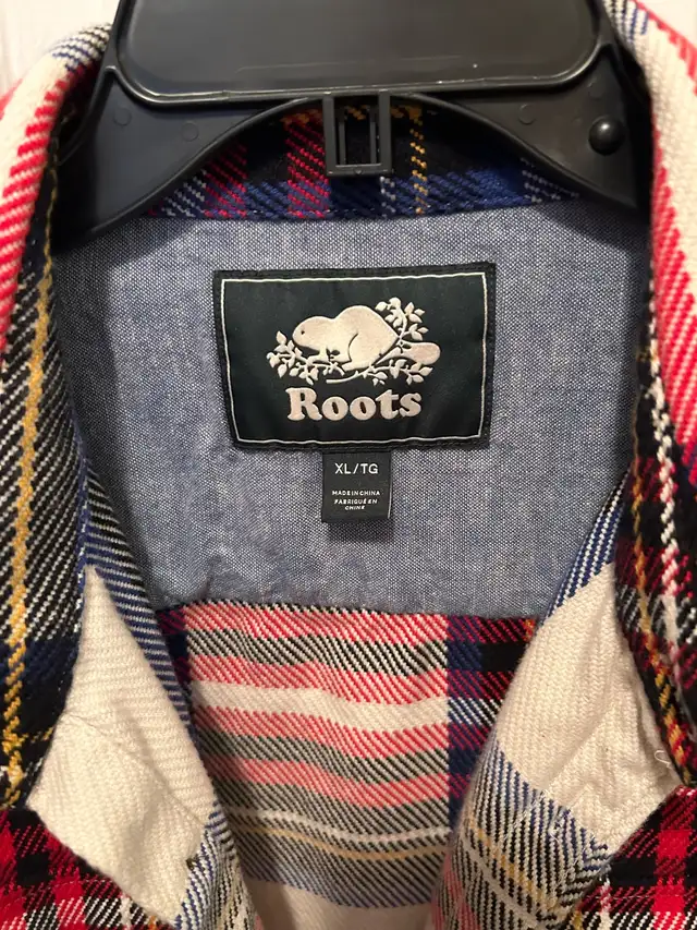 Roots Plaid Flannel Shirt in Men's in Kingston - Image 3