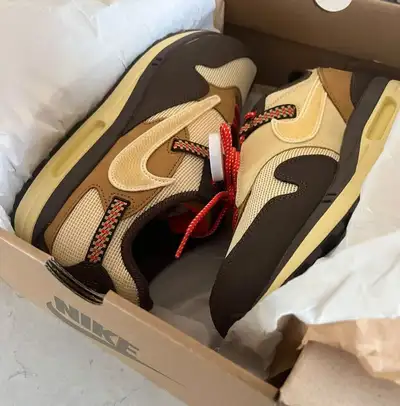 No trades whatsoever. If ads up then it's still available. 11.5 brand new, 100% legit, bought from E...