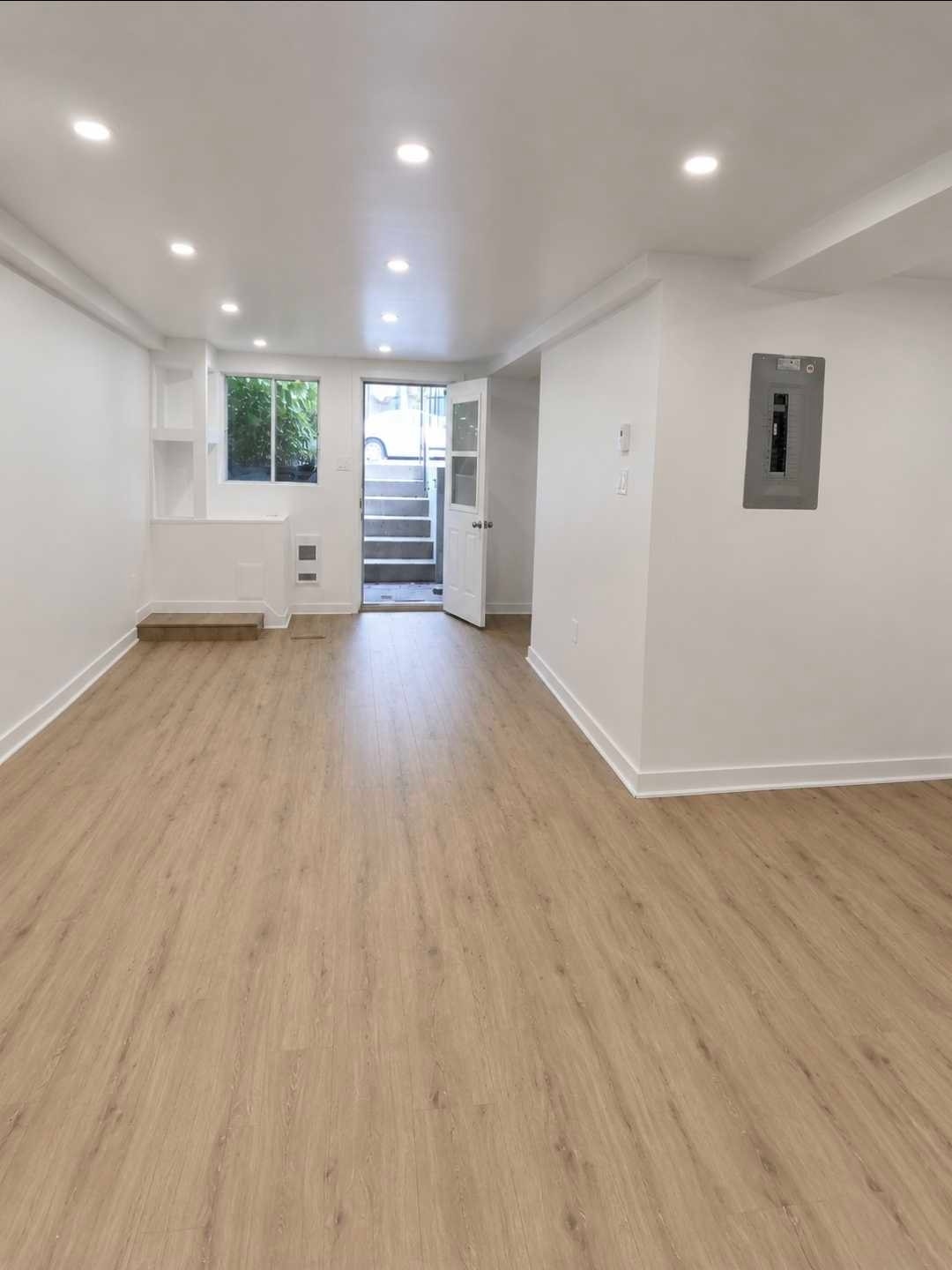 7532 Av. Bloomfield — photo 2