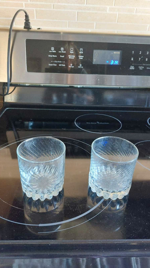 Kitchen glasses dans Vaisselle et articles de cuisine  à Comté de Strathcona