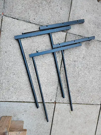 Bought this rack, used it for a winter then changed my garage layout an no longer needed it. There i...